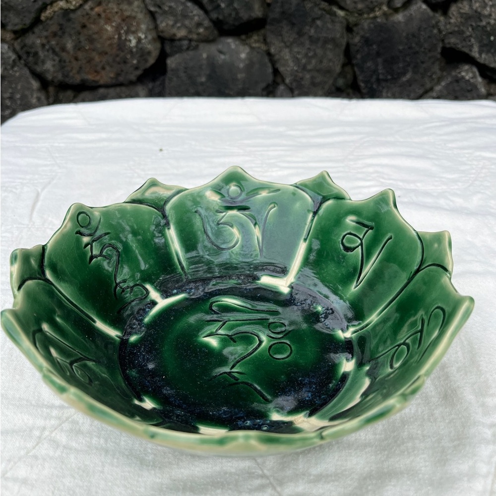Ceramic dish